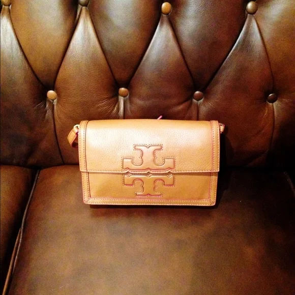 Tory Burch JessicaClutch new with tags